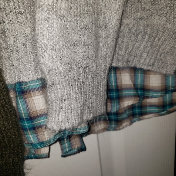 Sonoma Med Sweaters qty 2 Green & Grey - Picture 8 of 9